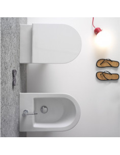 Sanitari sospesi Globo serie Forty3 da 57cm scarico senzabrida in ceramica bianco lucido con sedile rallentato - Kallea 2