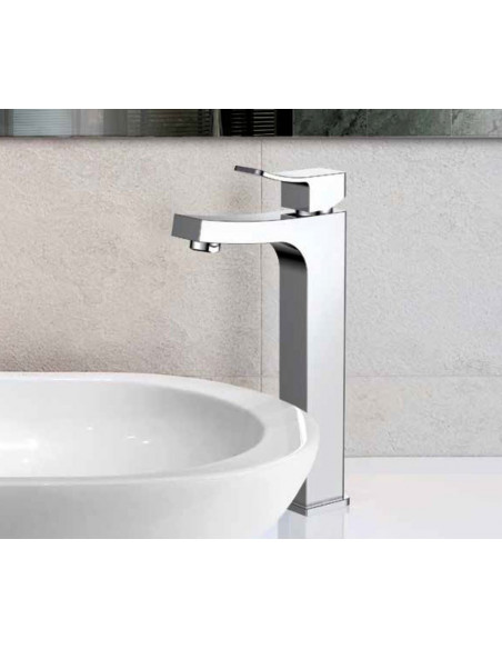 Rubinetto Jacuzzi per lavabo alto serie Tank senza scarico per piletta click clack 0TN00493JA00 cromato - Kallea